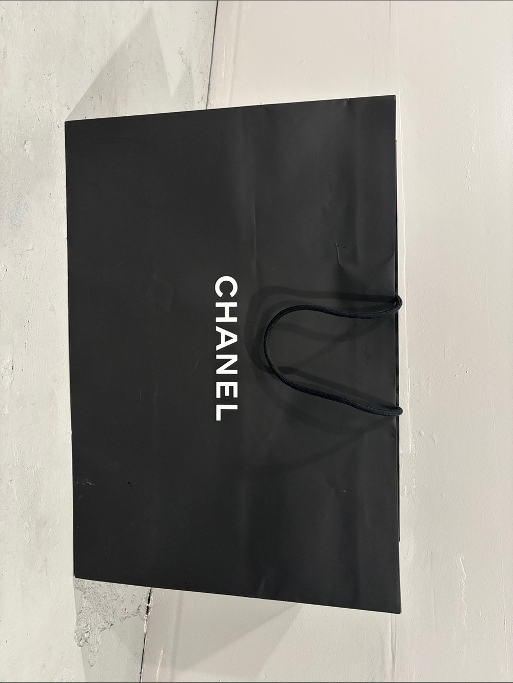 CHANEL AUTHENTIC BIG SHOPPING GIFT PAPER BAG!! 25” x 10 x 17 inches
